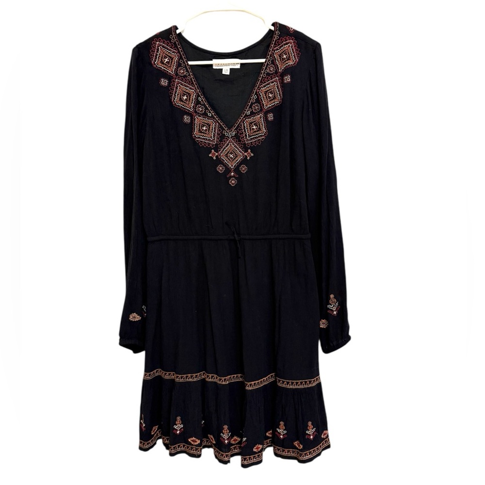 Idyllwind Black Long Sleeve Embroidered V-Neck Dress